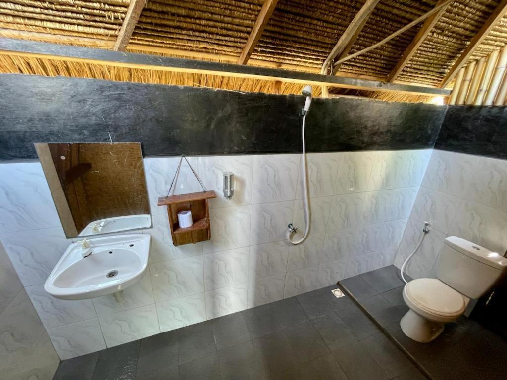 The Golden Ave Bungalow Gili Trawangan Quarto foto